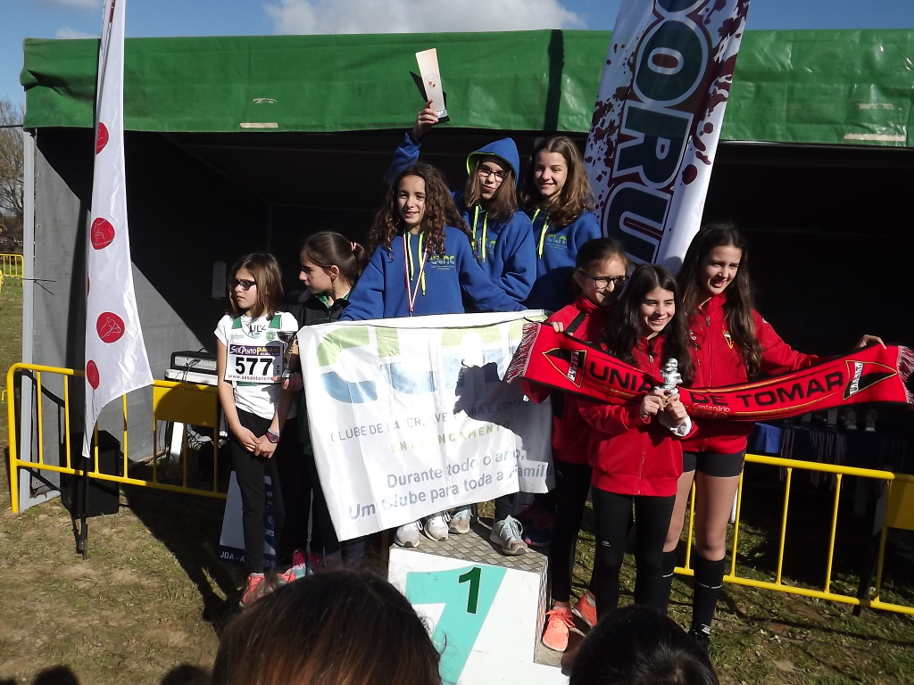 CLAC vence individualmente e coletivamente o Corta Mato Olímpico Jovem em Infantis Femininos.