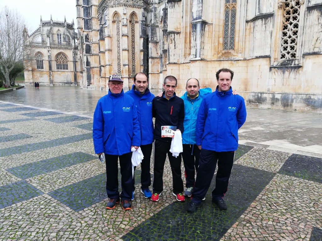 A secção de atletismo do CLAC – Entroncamento participou no passado dia 15 de Dezembro, na 6ª São Silvestre da Batalha e na 3ª Corrida São Silvestre Solidária.