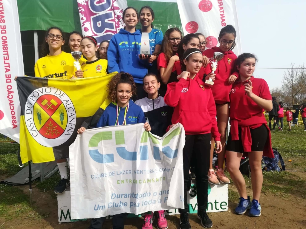 Iniciadas do CLAC sagram-se Campeãs Regionais de Corta Mato