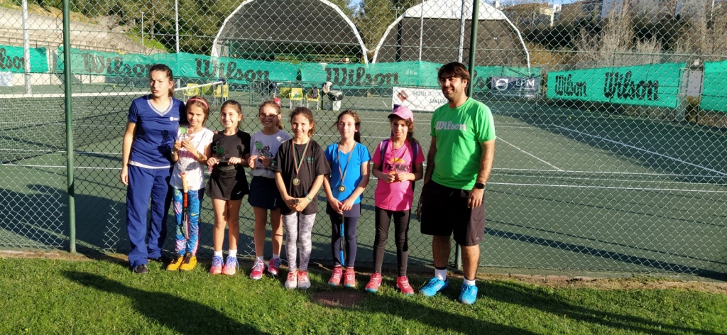 Tenistas do CLAC em destaque no Smashtour de Santarém